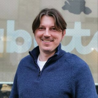 アレックス